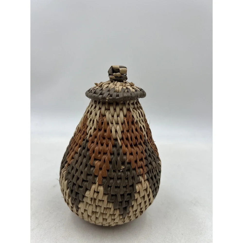 Unbranded handcrafted miniature